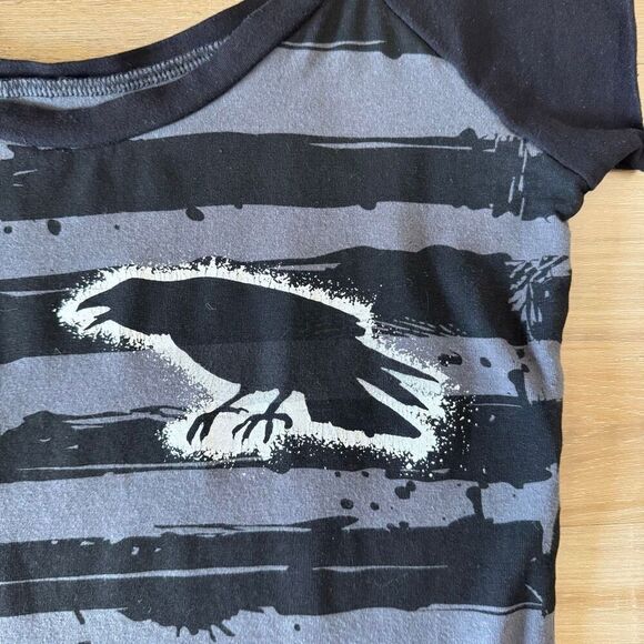 Kreepsville 666 Womens Off Shoulder Nevermore Series Black & Gray Top Goth Sz L - Picture 2 of 4